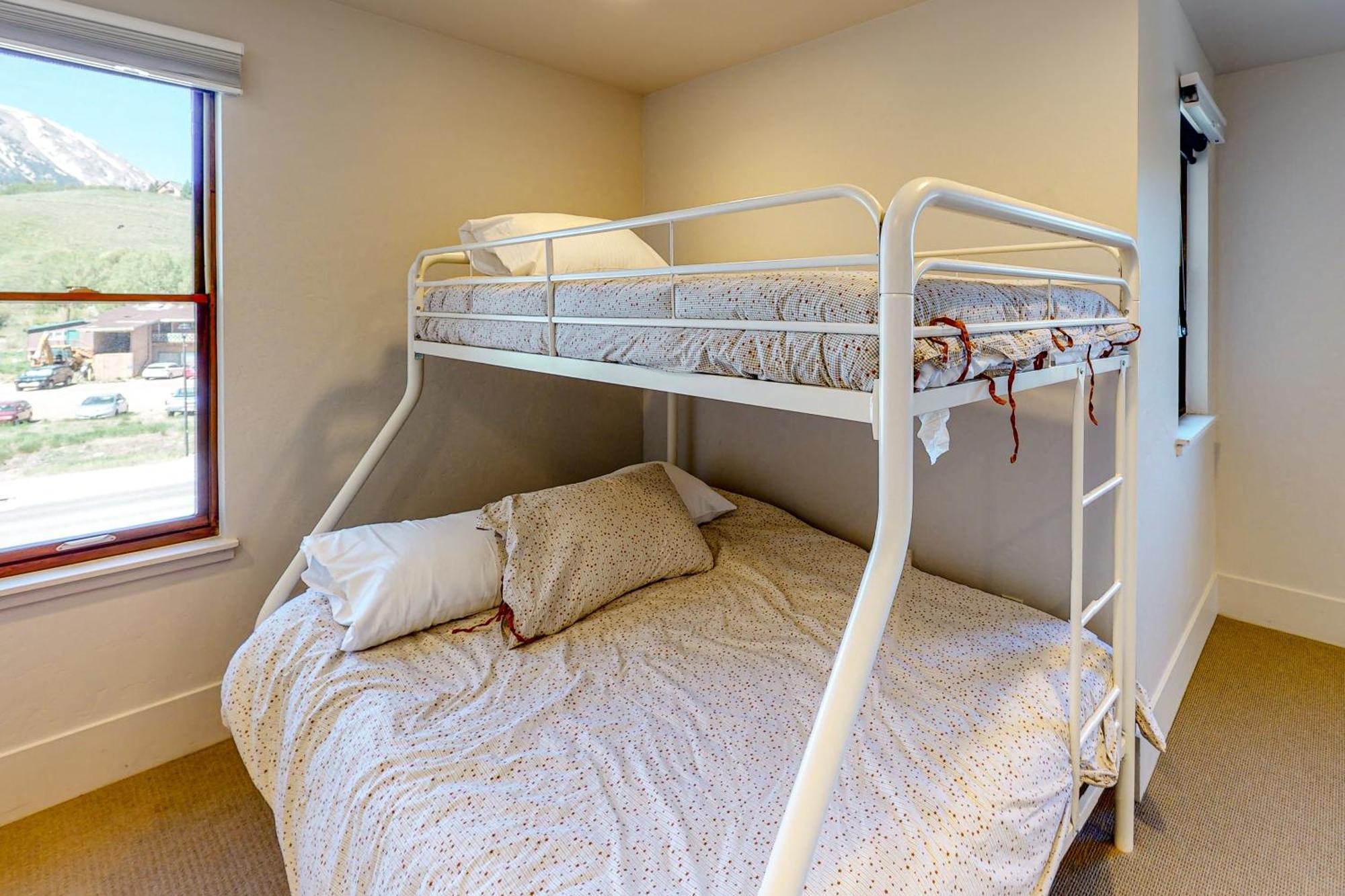 Blue River Flats Condos Сілвертон Номер фото